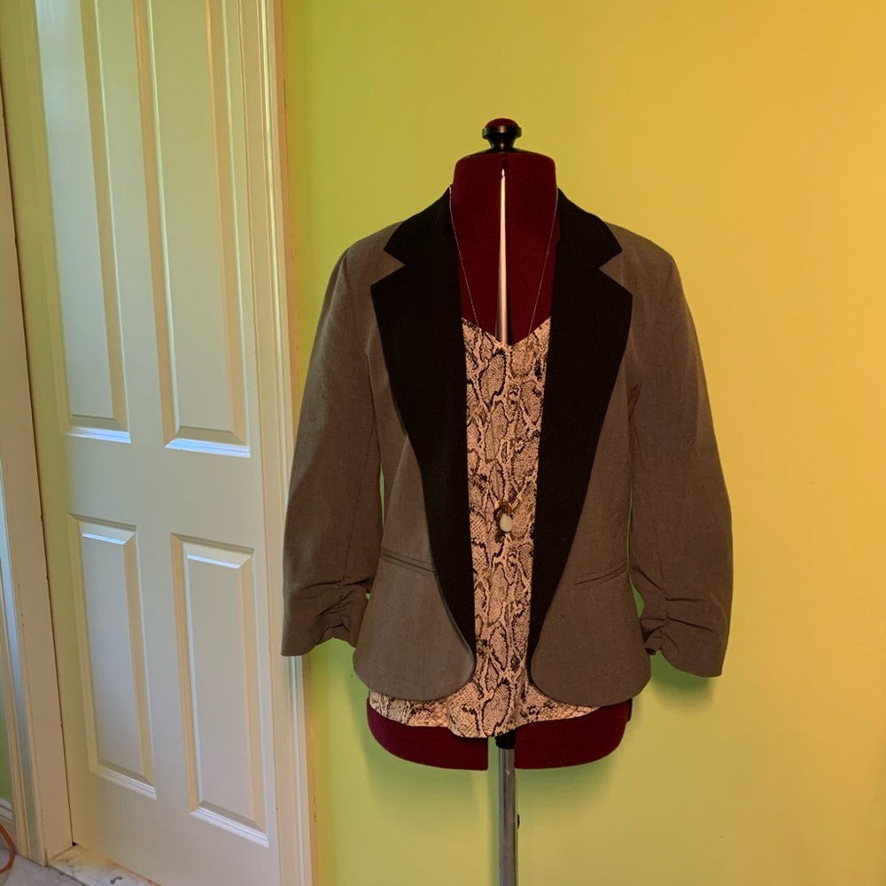 Aqua Grey/Black Style Blazer - Picture 2 of 14